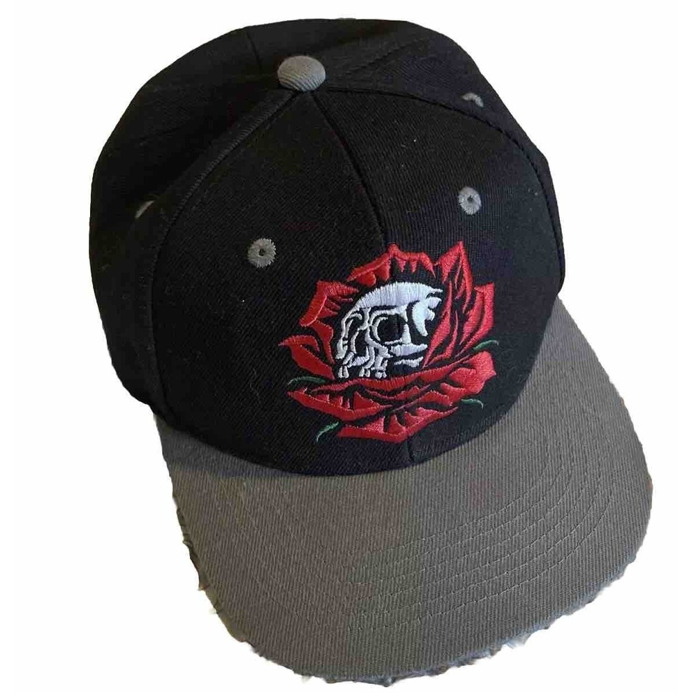 Ring Of Fire Black SnapBack Skull In Rose Hat "skull bloom" One Size Cap